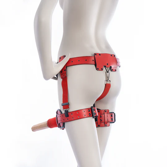 🔥 Arnés Extreme Passion con Dildo Realista y 3 Velocidades de Empuje (13 cm)