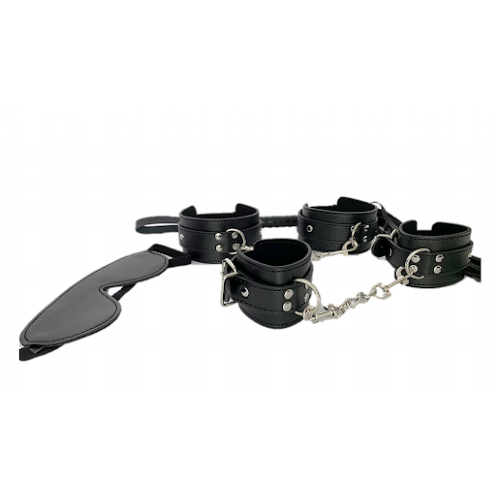 bondage con latigo y esposas sexshop lina betancurt