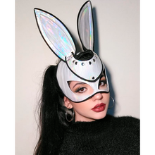 Cargar imagen en el visor de la galería, mascara de  conejo color blanco para mujer 